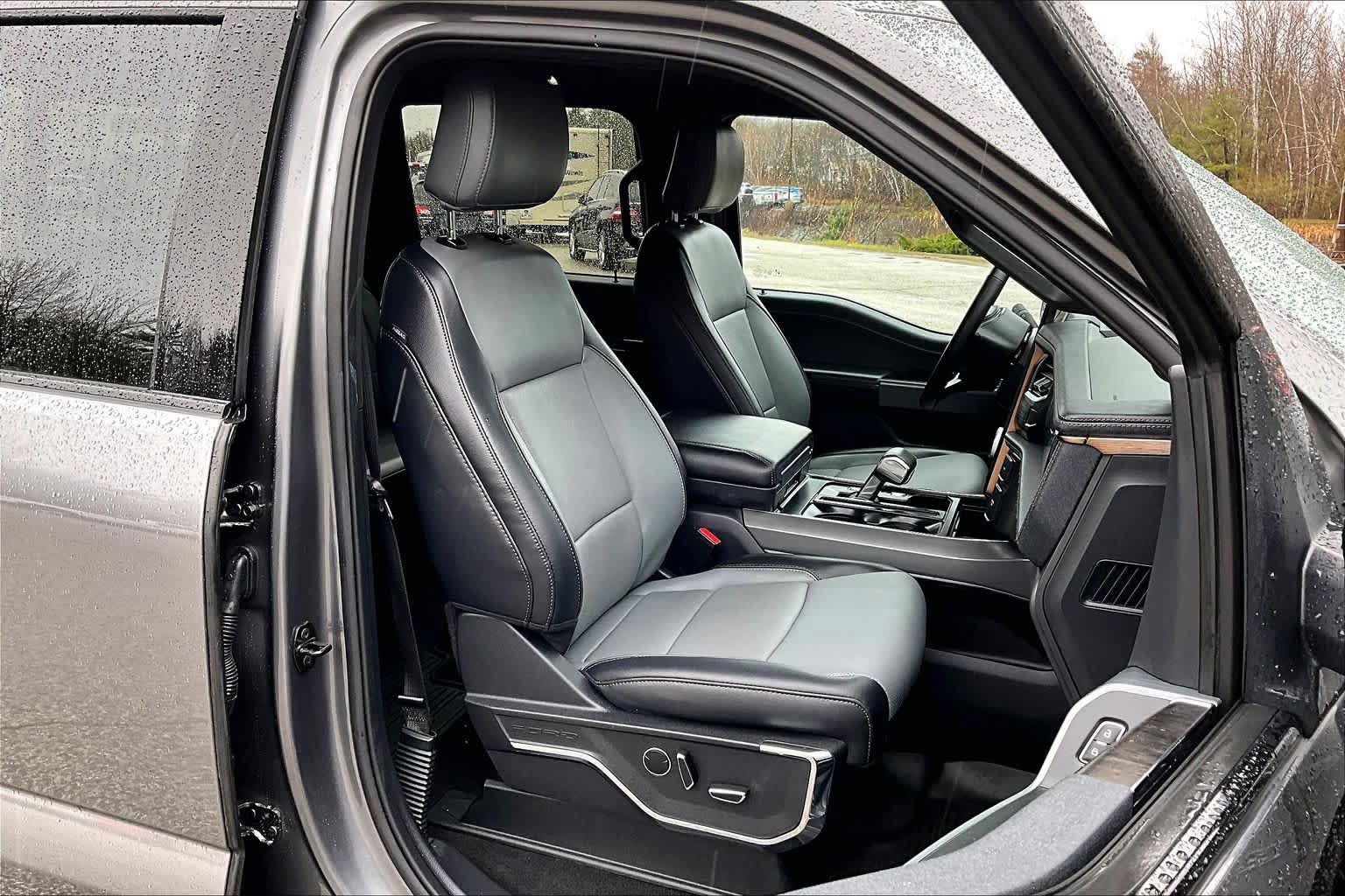 Certified 2023 Ford F150 Lightning Lariat AWD/4WD image 7