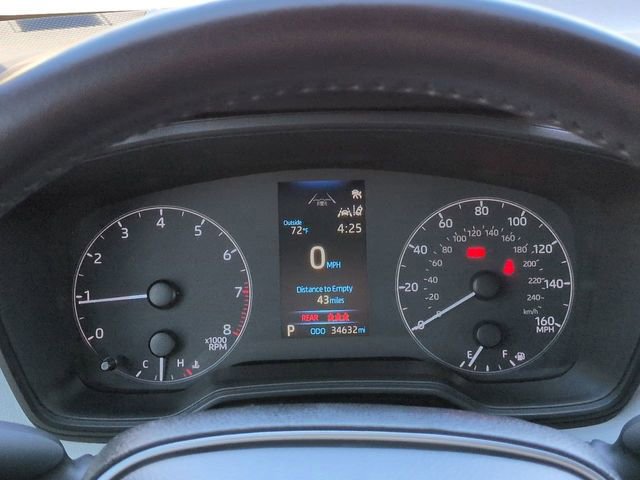 Used 2023 Toyota Corolla SE w/ SE Premium Package image 24
