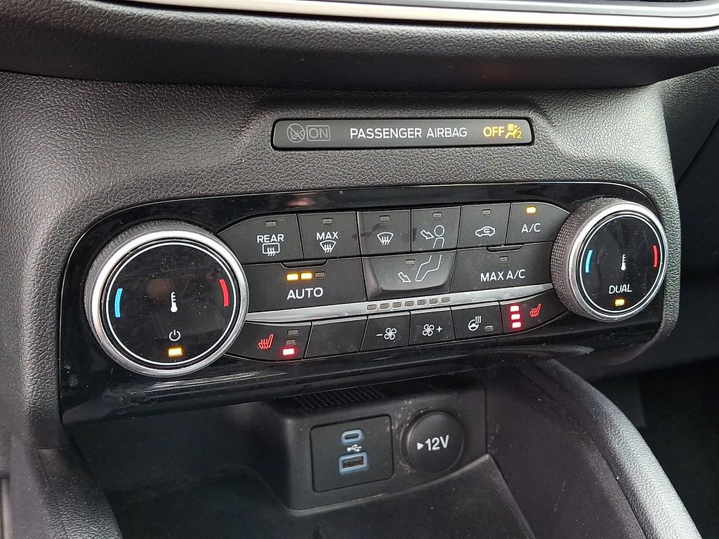 Certified 2022 Ford Escape SEL AWD/4WD image 17
