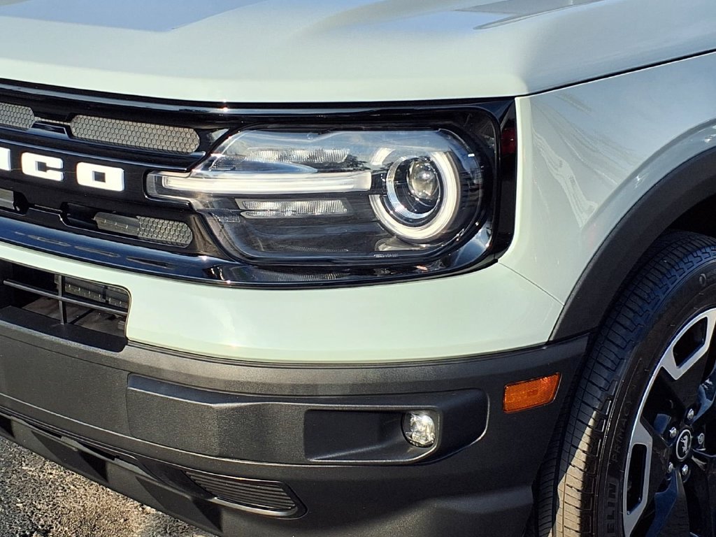 Certified 2024 Ford Bronco Sport Outer Banks w/ Tech Package AWD/4WD image 39