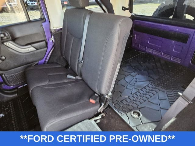 Used 2017 Jeep Wrangler Unlimited Sport w/ Connectivity Group image 28