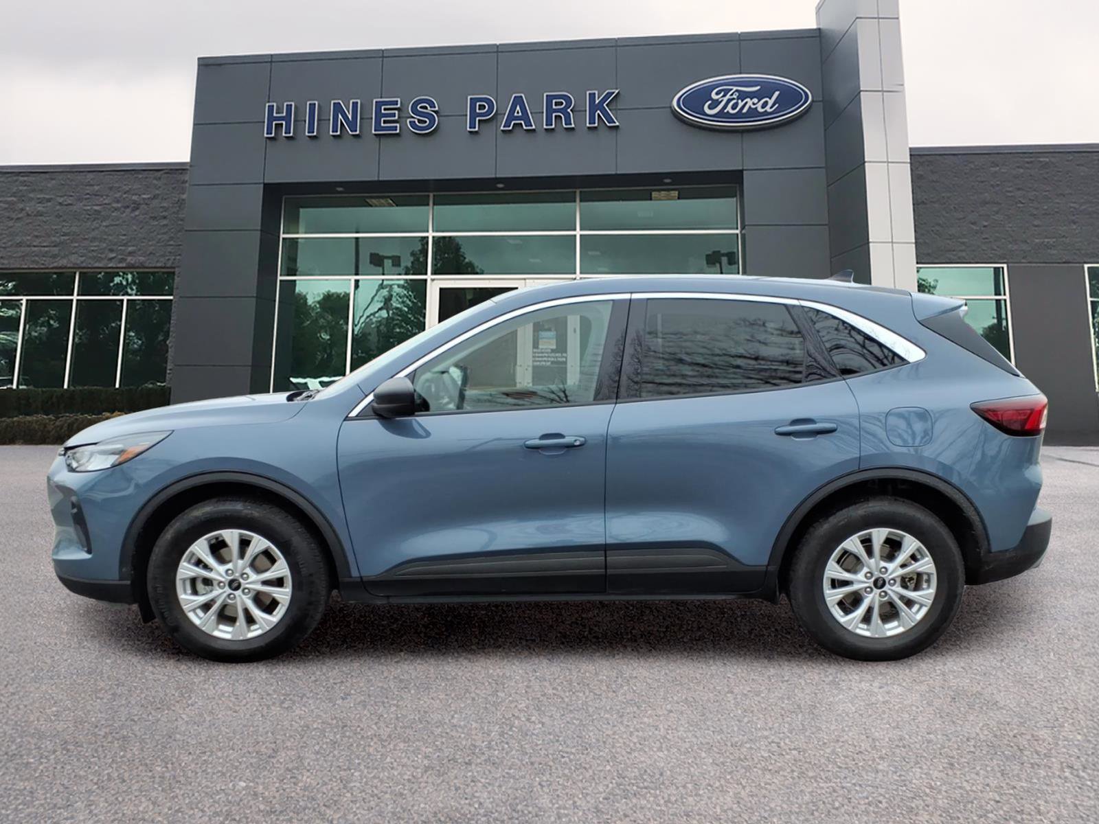 Certified 2023 Ford Escape Active AWD/4WD image 4