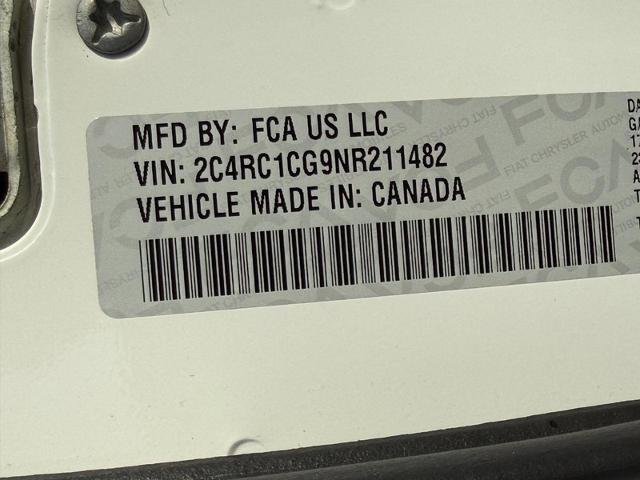 Used 2022 Chrysler Voyager LX FWD image 25
