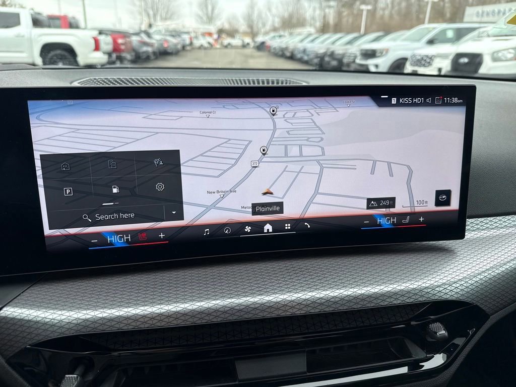 Used 2025 BMW 330i xDrive Sedan w/ Premium Package AWD/4WD image 44