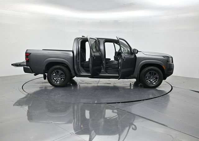 Used 2026 Nissan Frontier SV RWD image 51