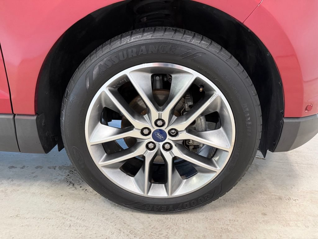Certified 2017 Ford Edge Titanium w/ Equipment Group 302A FWD image 39