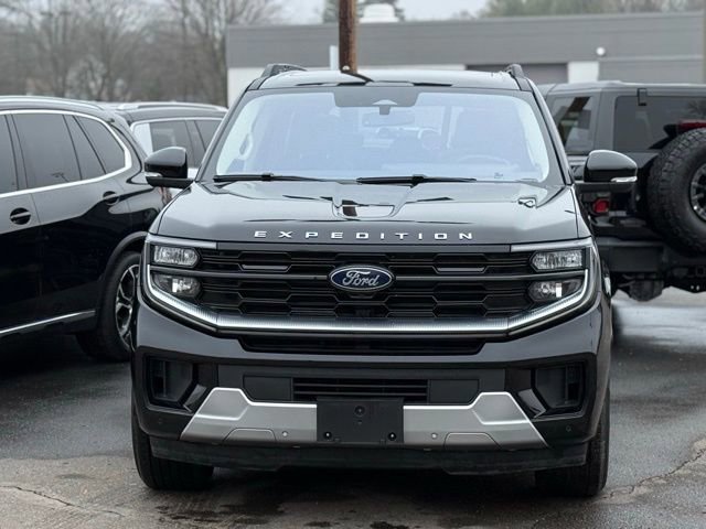 Certified 2025 Ford Expedition Platinum image 13