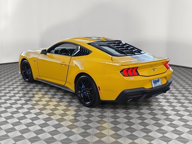 Certified 2024 Ford Mustang GT Premium RWD image 4