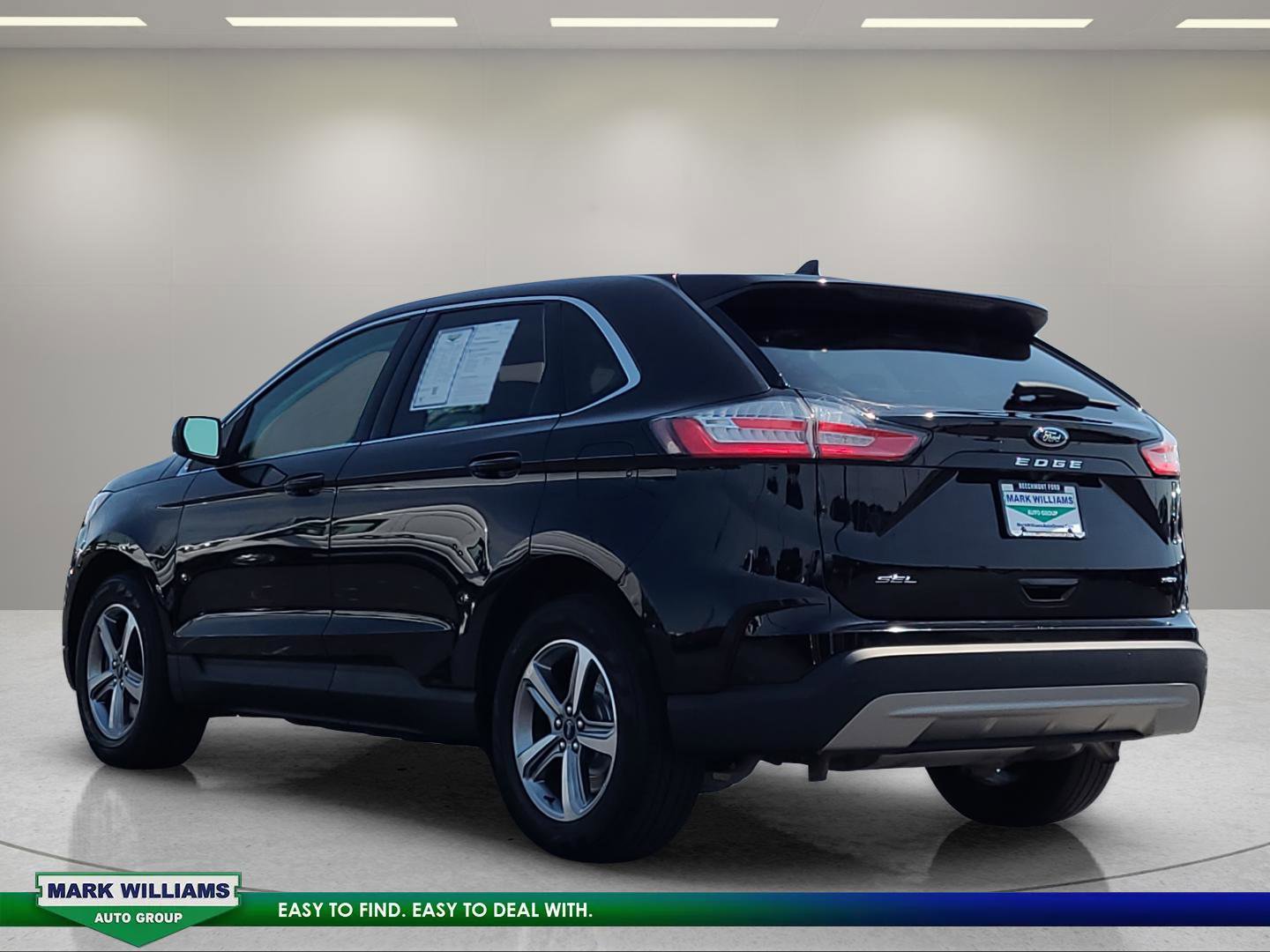 Certified 2022 Ford Edge SEL w/ Convenience Package AWD/4WD image 6