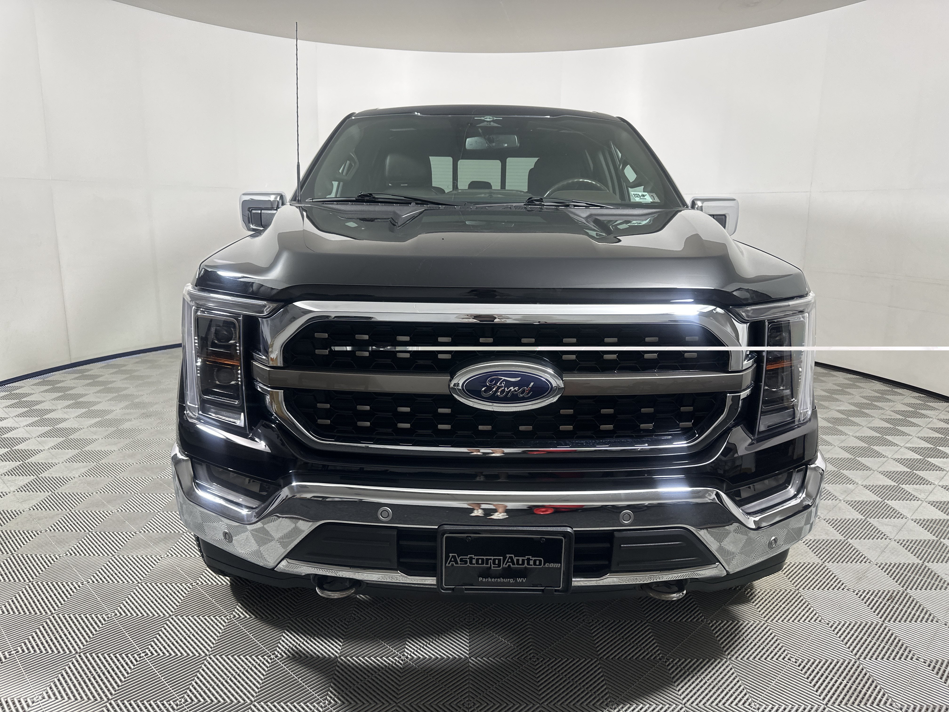 Certified 2023 Ford F150 King Ranch w/ Equipment Group 601A High AWD/4WD image 2