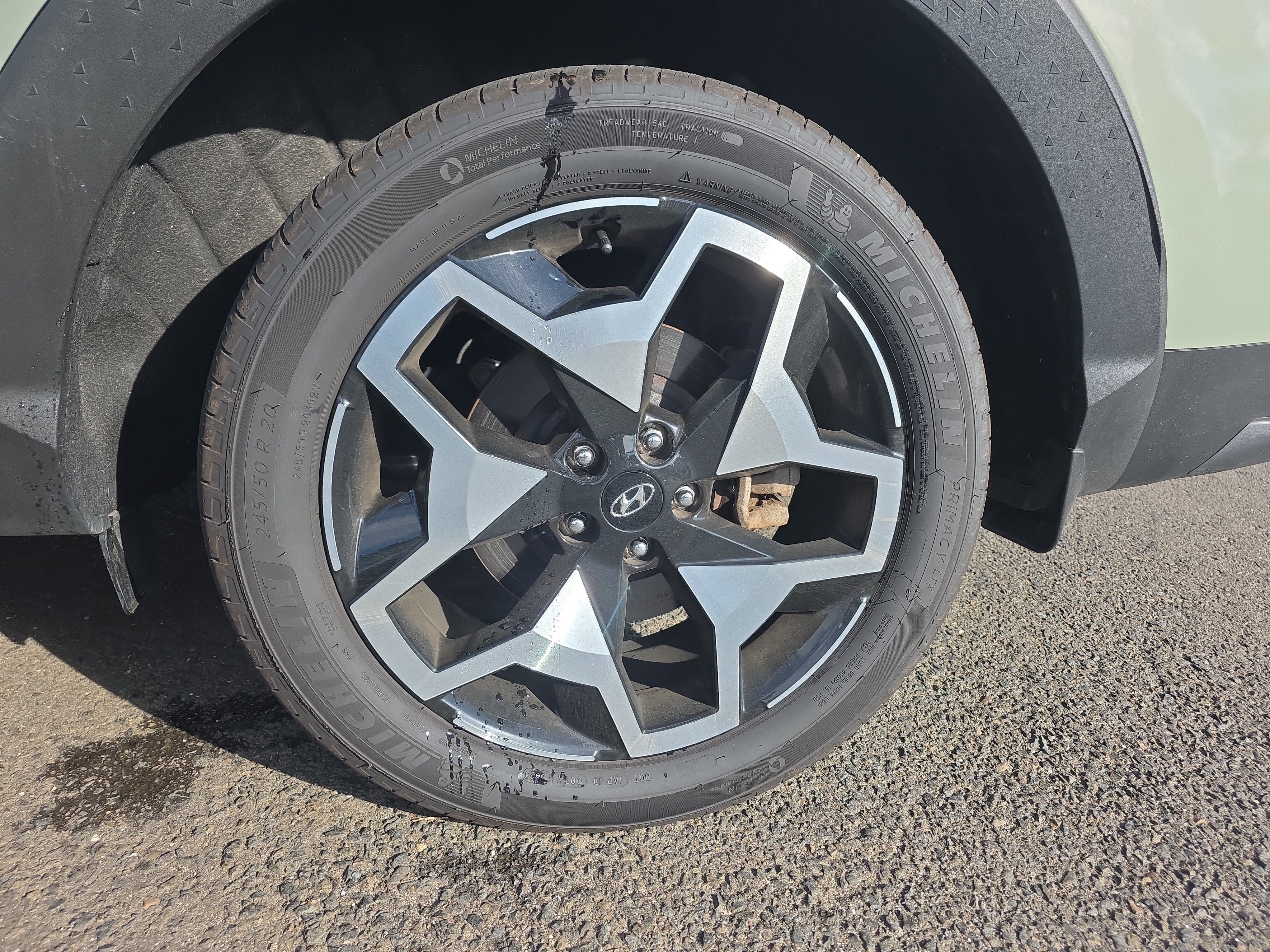 Used 2024 Hyundai Santa Cruz Limited image 12