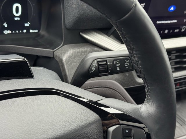 Certified 2025 Ford Explorer Platinum w/ Ultimate Package image 28