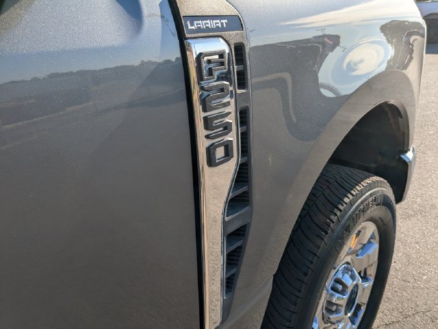 Certified 2024 Ford F250 Lariat w/ Lariat Ultimate Package AWD/4WD image 30