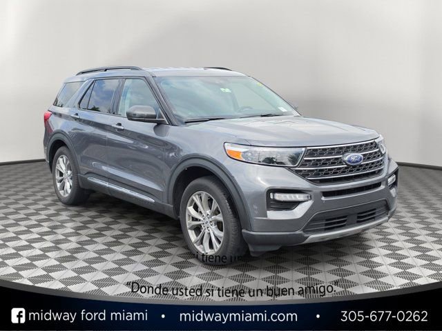 Certified 2022 Ford Explorer XLT w/ Equipment Group 202A