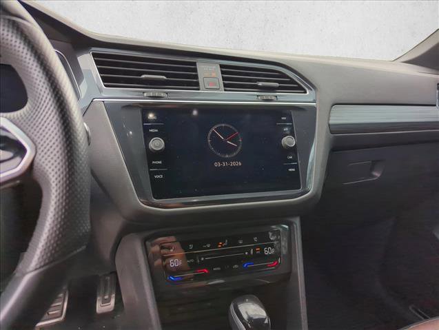 Used 2024 Volkswagen Tiguan SEL R-Line AWD/4WD image 12