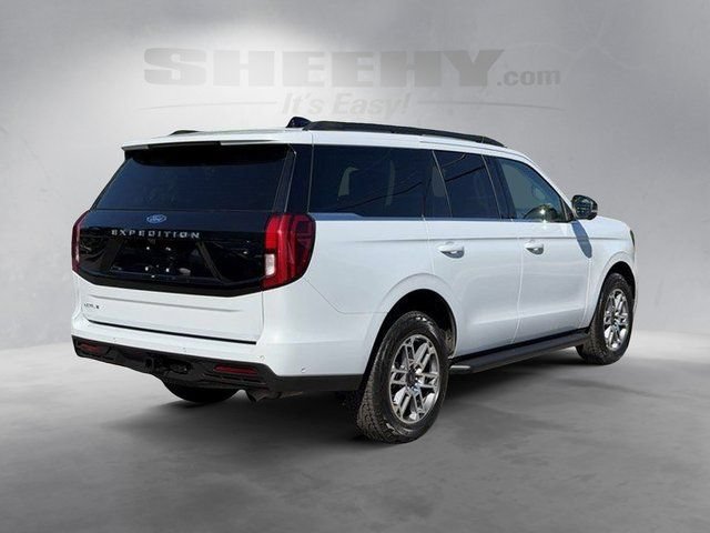 Certified 2025 Ford Expedition Active AWD/4WD image 15