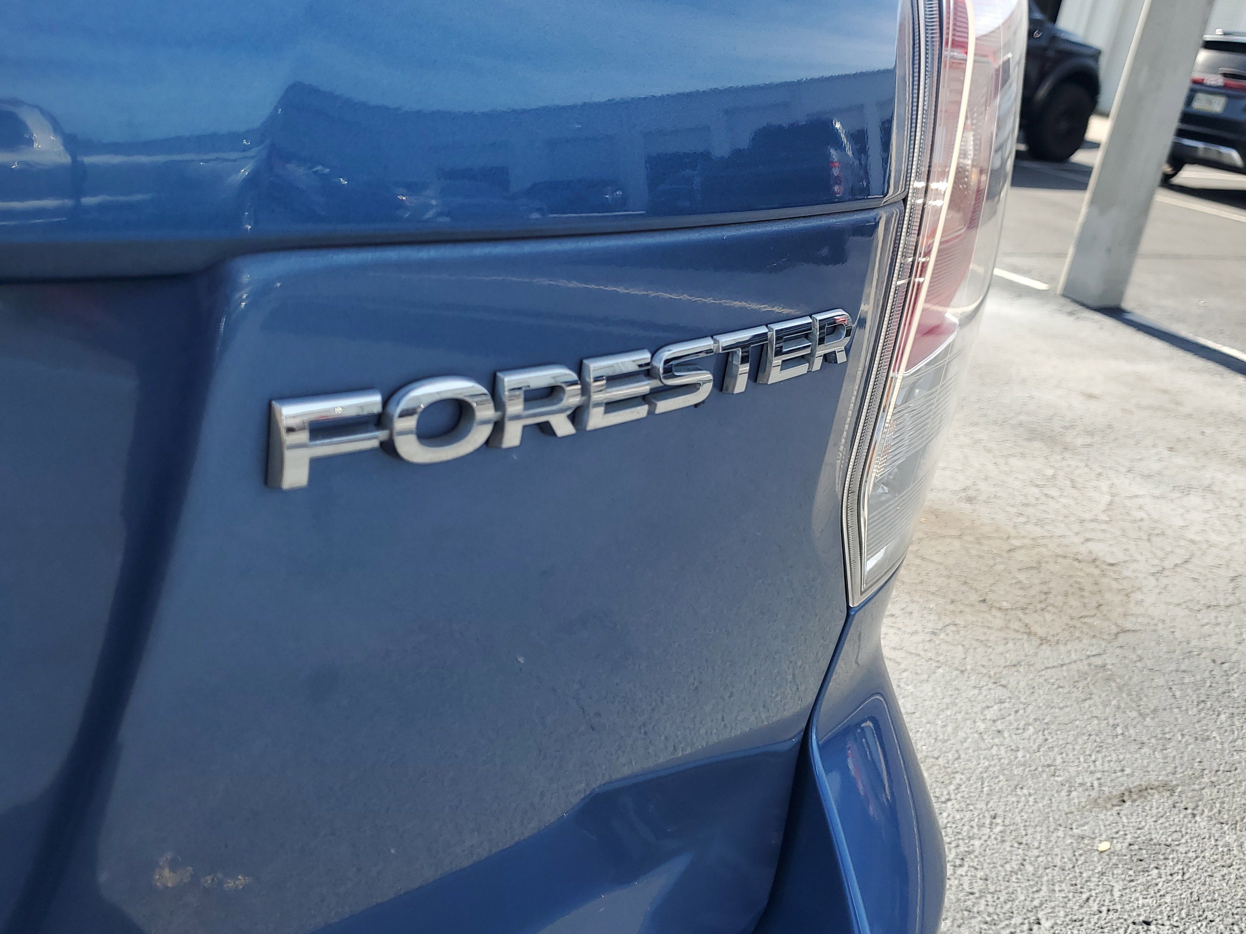 Used 2018 Subaru Forester 2.5i Premium image 9