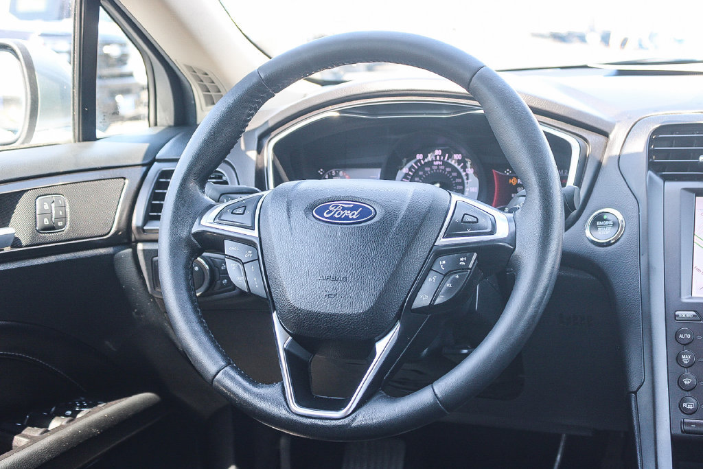 Certified 2020 Ford Fusion Titanium FWD image 16