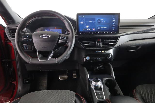 Certified 2024 Ford Escape ST-Line w/ Tech Pack #1 AWD/4WD image 13