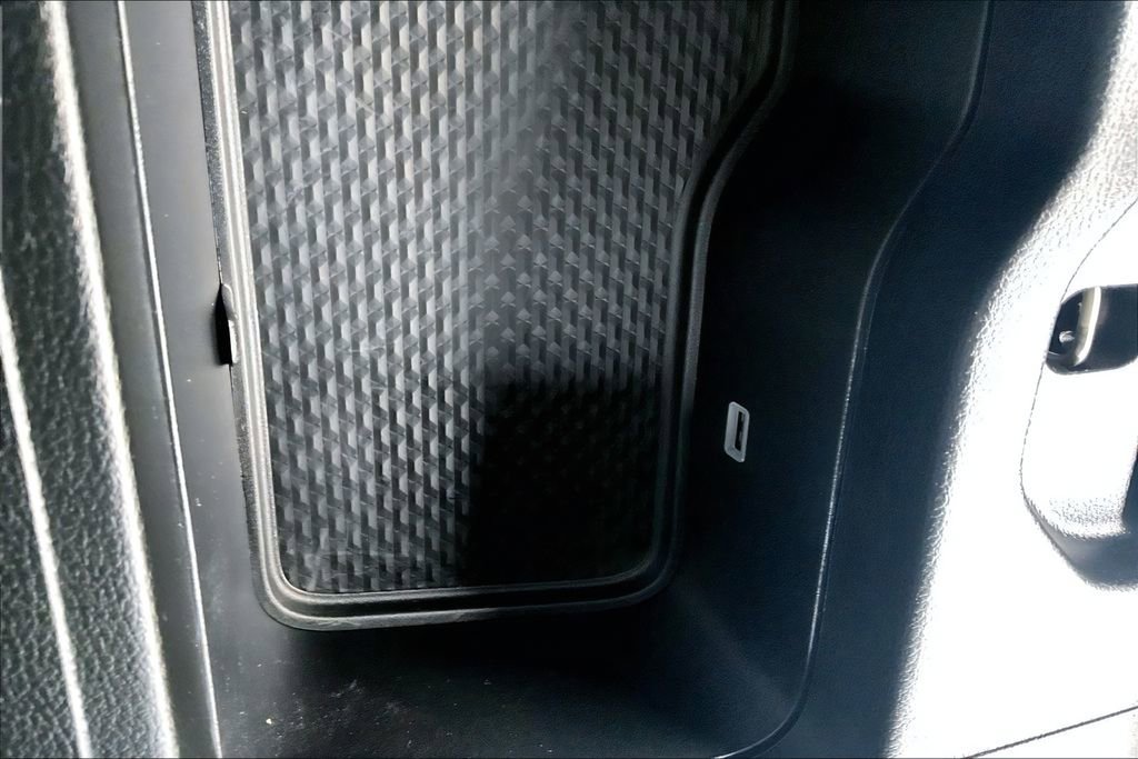 Used 2024 RAM 1500 Big Horn AWD/4WD image 32