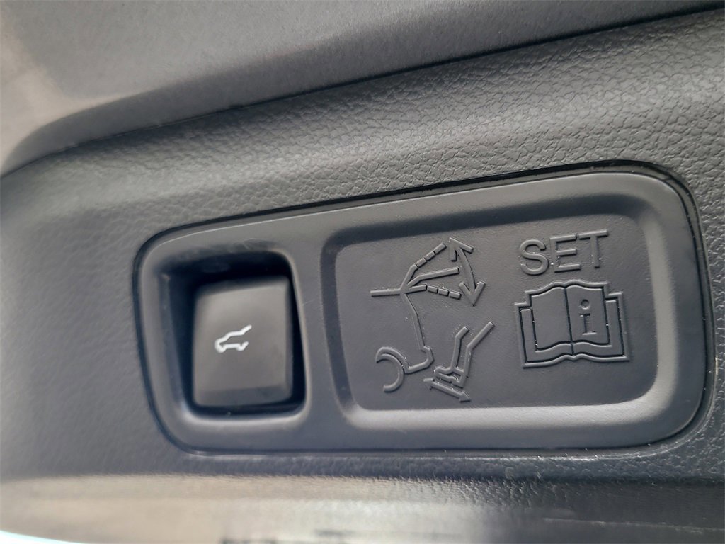 Certified 2023 Ford Expedition Max Limited image 8