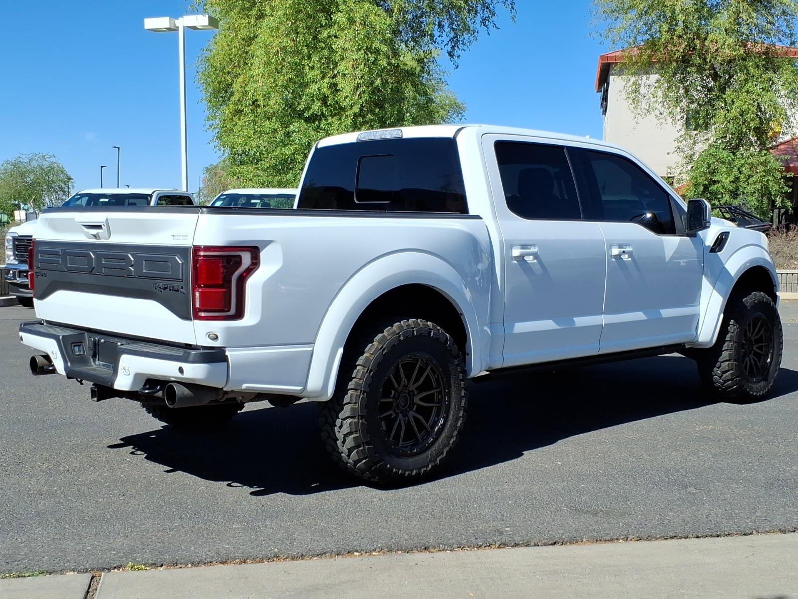 Certified 2019 Ford F150 Raptor w/ Equipment Group 802A Luxury image 5