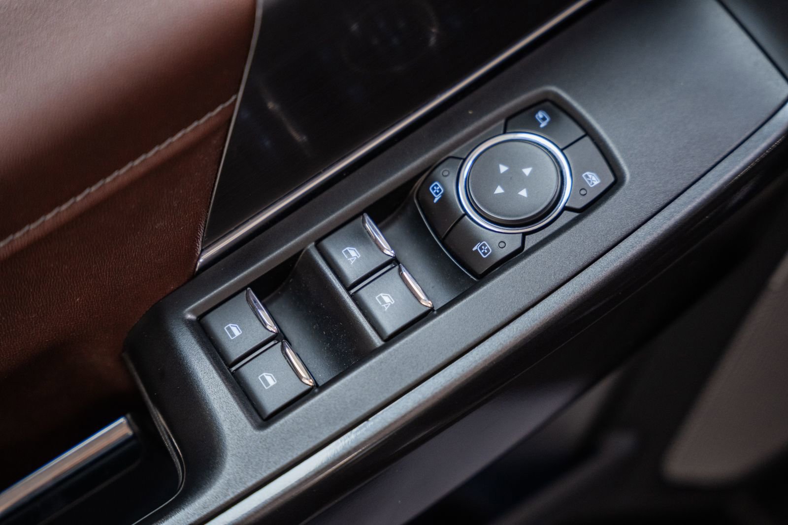 Certified 2021 Ford F150 Lariat w/ Equipment Group 502A High image 44