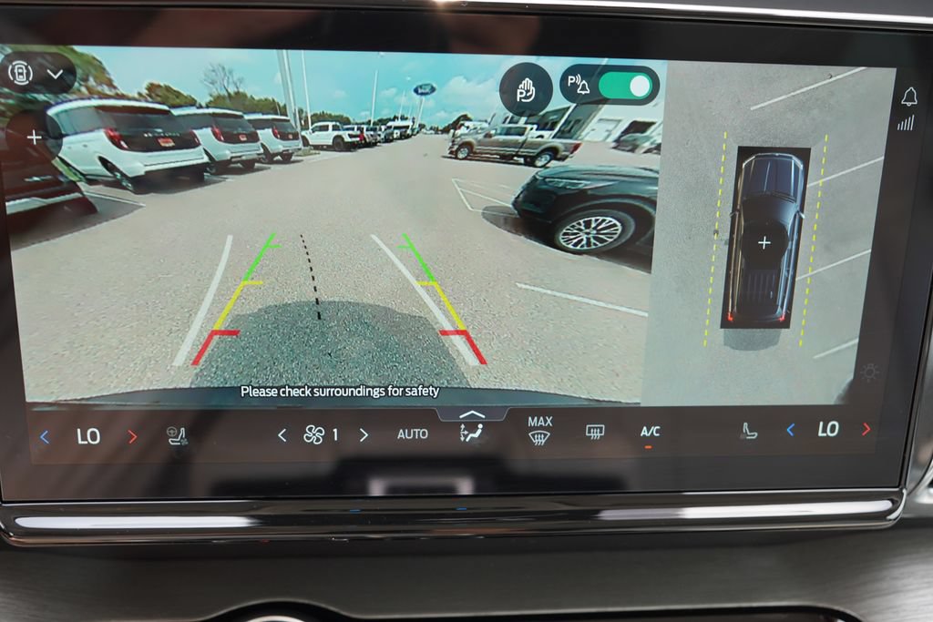 Certified 2025 Ford Expedition Platinum AWD/4WD image 43