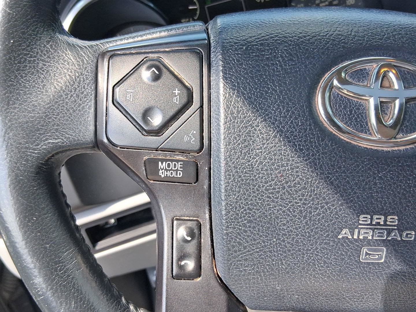 Used 2019 Toyota Sequoia Limited w/ Safety & Convenience Package AWD/4WD image 20
