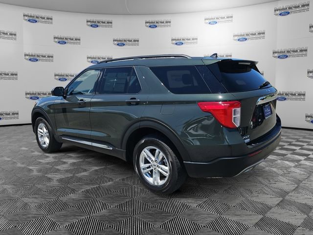Certified 2023 Ford Explorer XLT w/ Equipment Group 202A AWD/4WD image 3