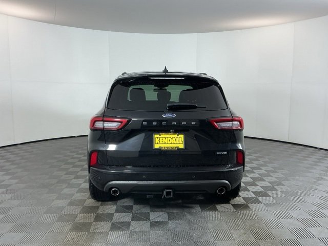Certified 2023 Ford Escape ST-Line Elite w/ Class II Trailer Tow Package image 4