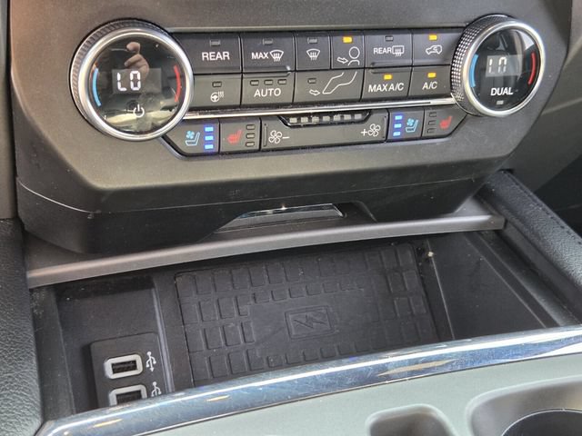 Certified 2019 Ford Expedition XLT w/ Equipment Group 202A RWD image 21