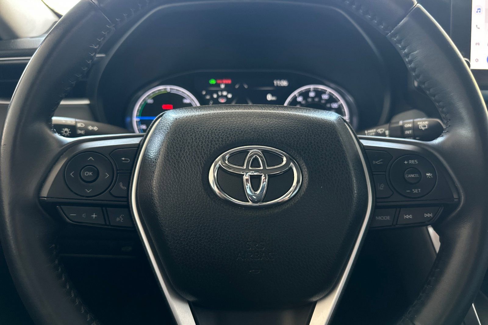 Used 2023 Toyota Venza LE AWD/4WD image 22
