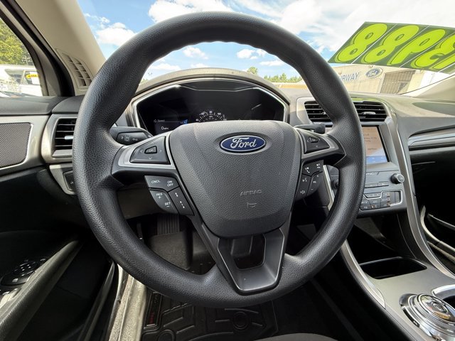 Certified 2020 Ford Fusion SE FWD image 14
