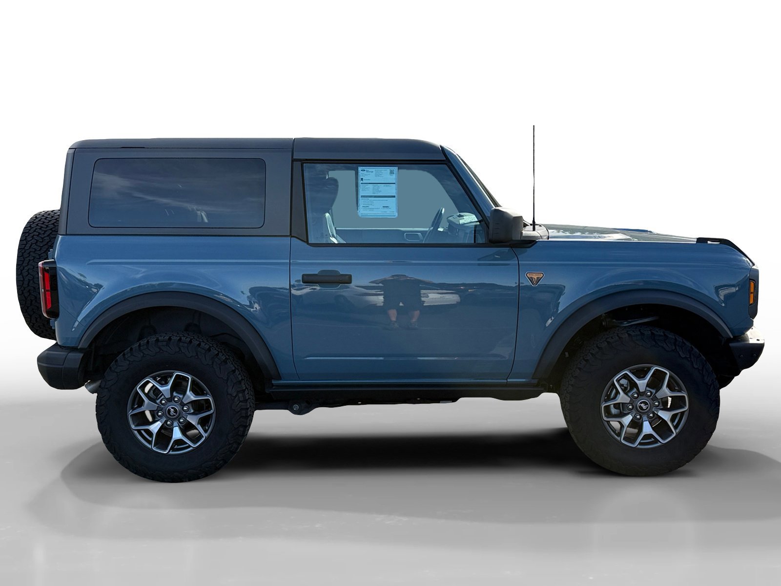 Certified 2023 Ford Bronco Badlands image 2