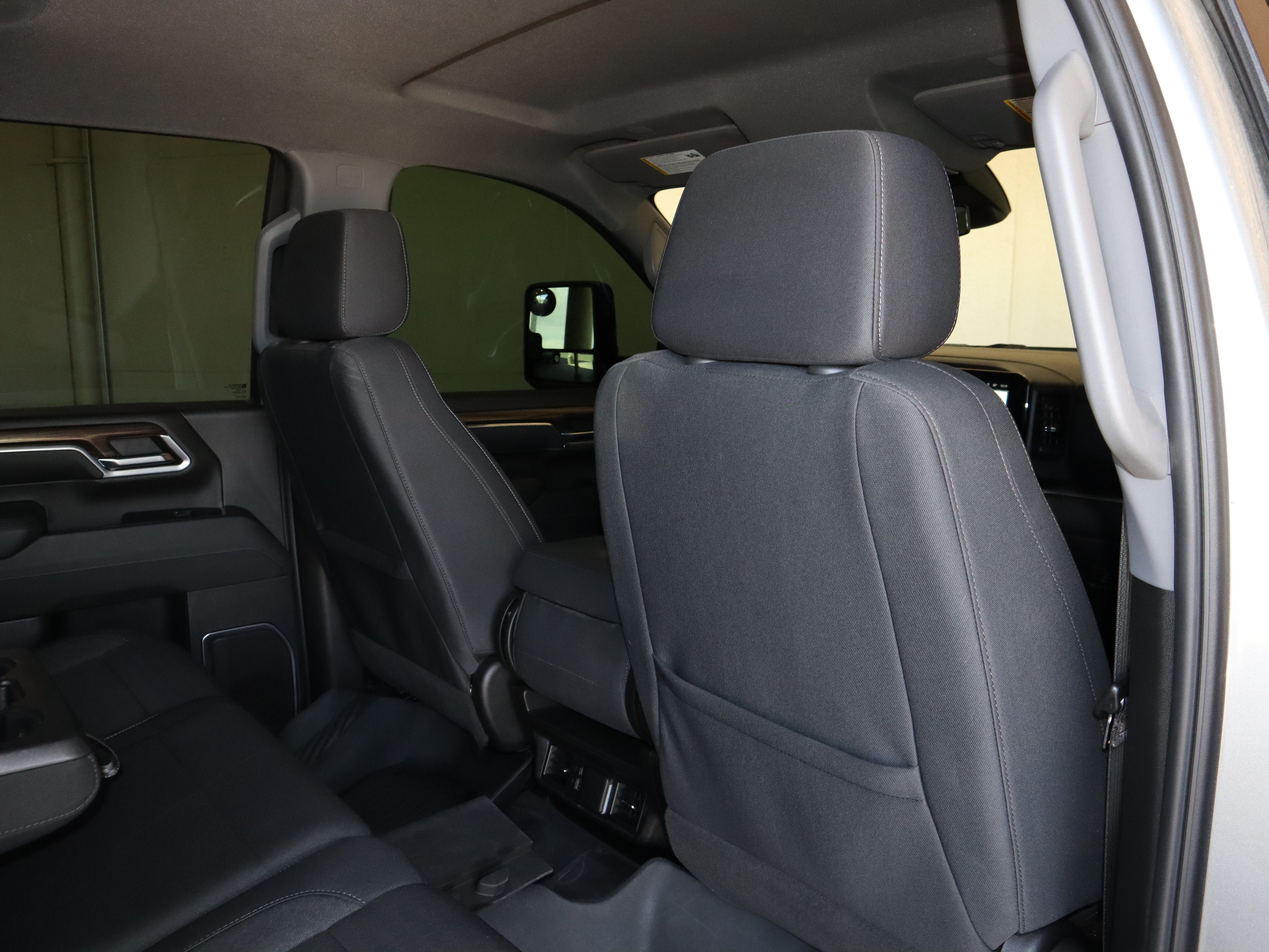 Used 2024 Chevrolet Silverado 2500 LT AWD/4WD image 43