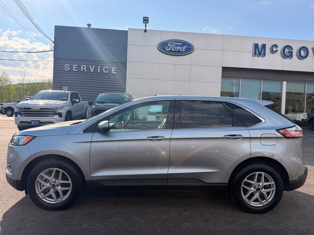 Certified 2023 Ford Edge SEL AWD/4WD image 4