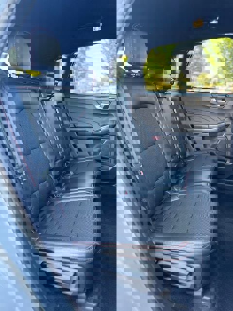 Certified 2025 Ford Escape ST-Line image 21