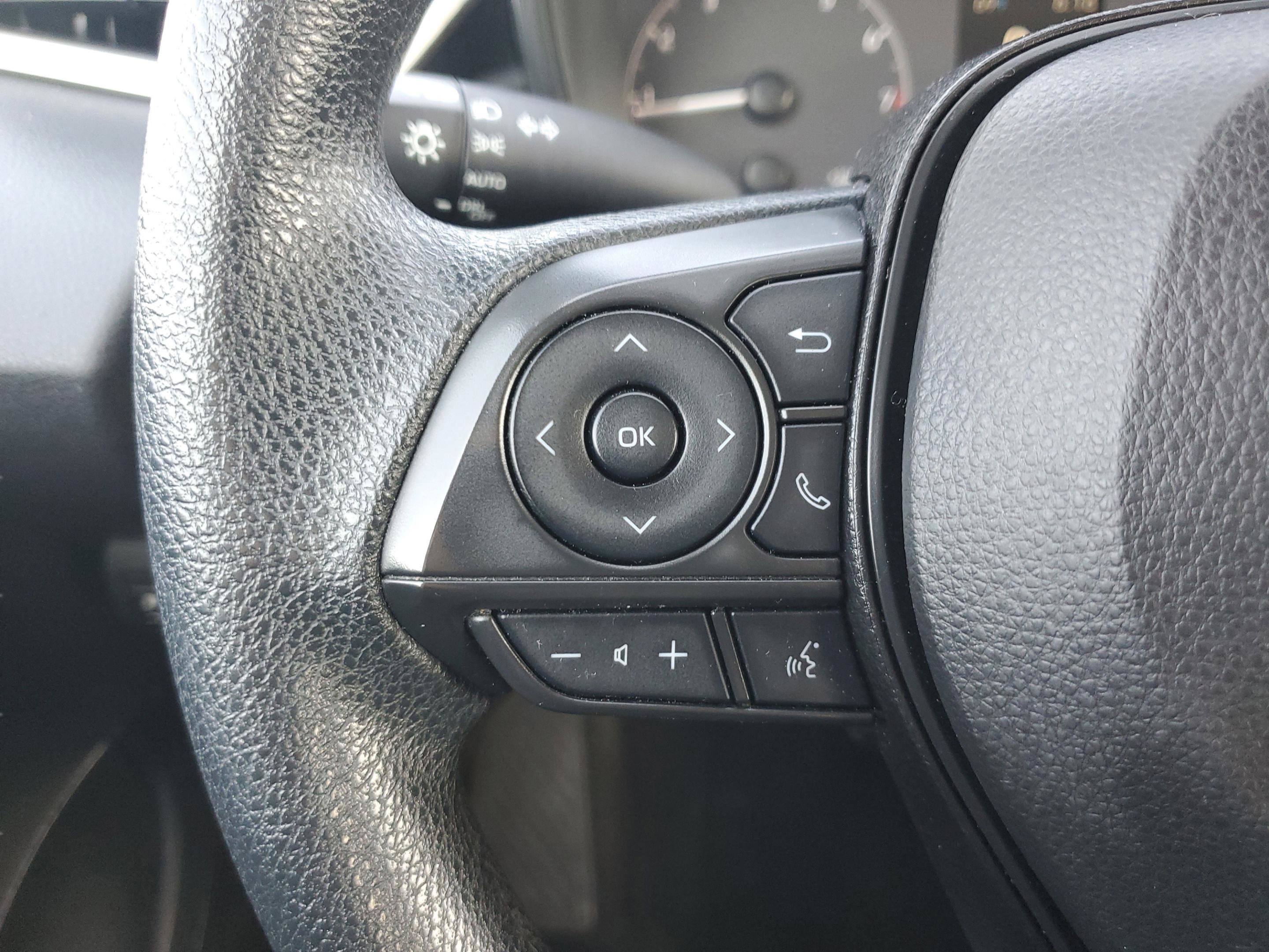 Used 2023 Toyota Corolla LE FWD image 20
