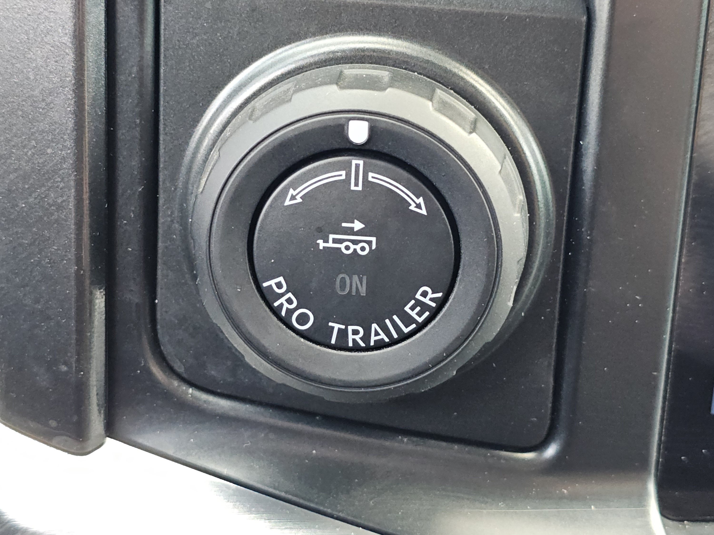 Certified 2022 Ford F150 Lariat w/ Equipment Group 502A High AWD/4WD image 11