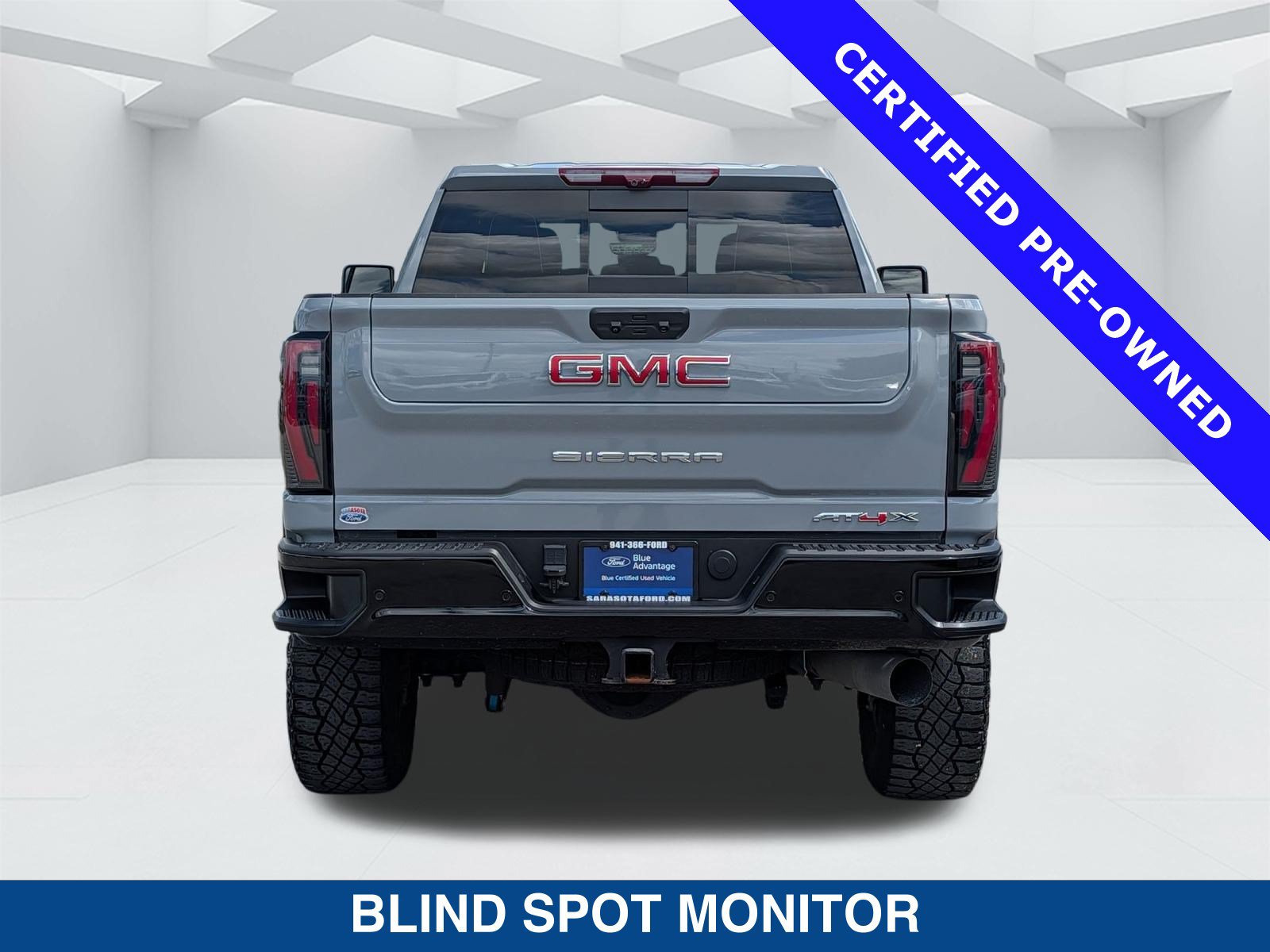 Used 2024 GMC Sierra 2500 AT4X AWD/4WD image 6