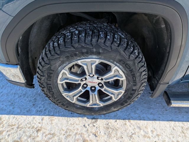 Used 2024 GMC Sierra 1500 SLT w/ SLT Convenience Package image 22