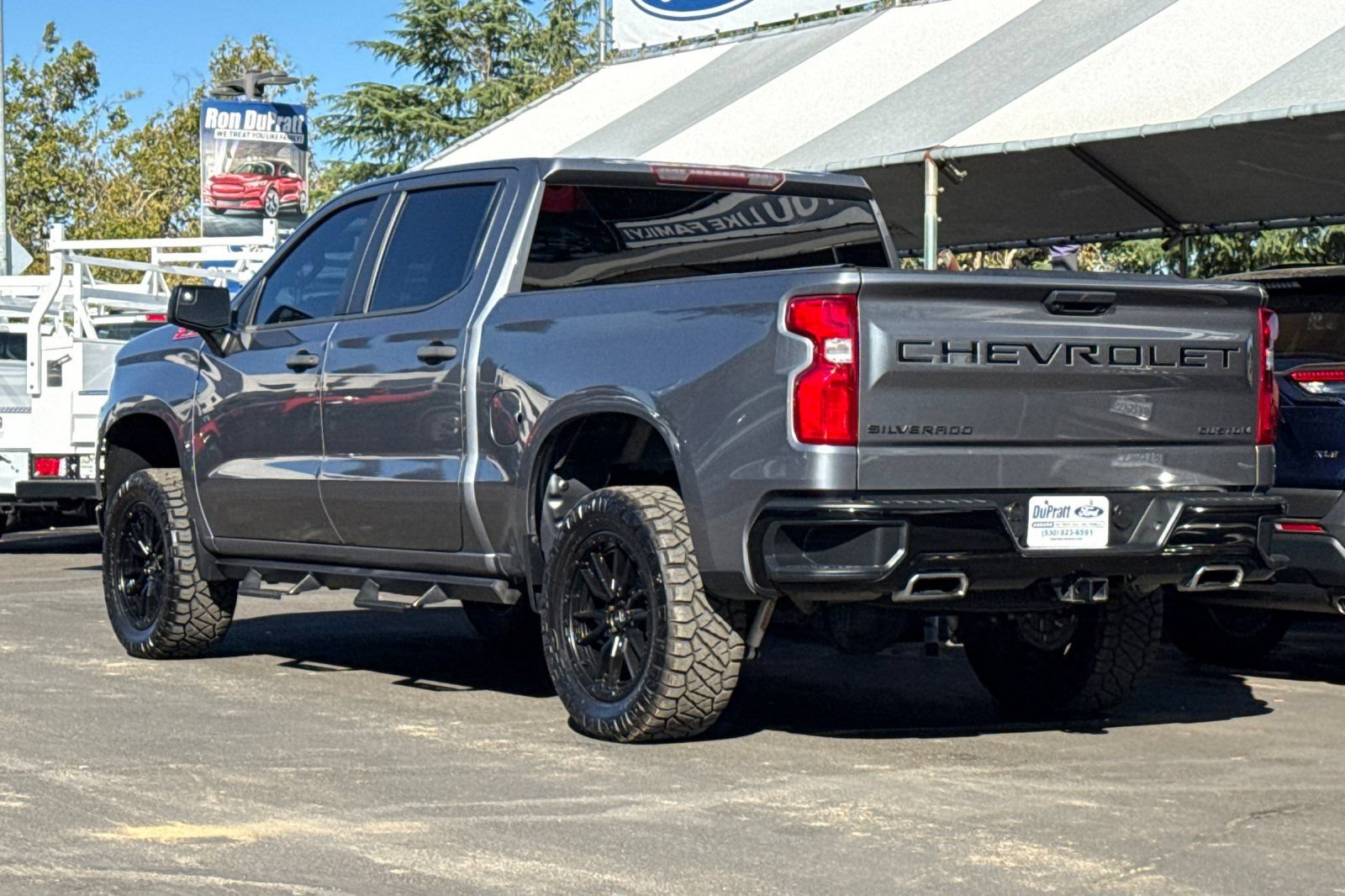 Used 2020 Chevrolet Silverado 1500 Custom Trail Boss w/ Infotainment Package AWD/4WD image 6