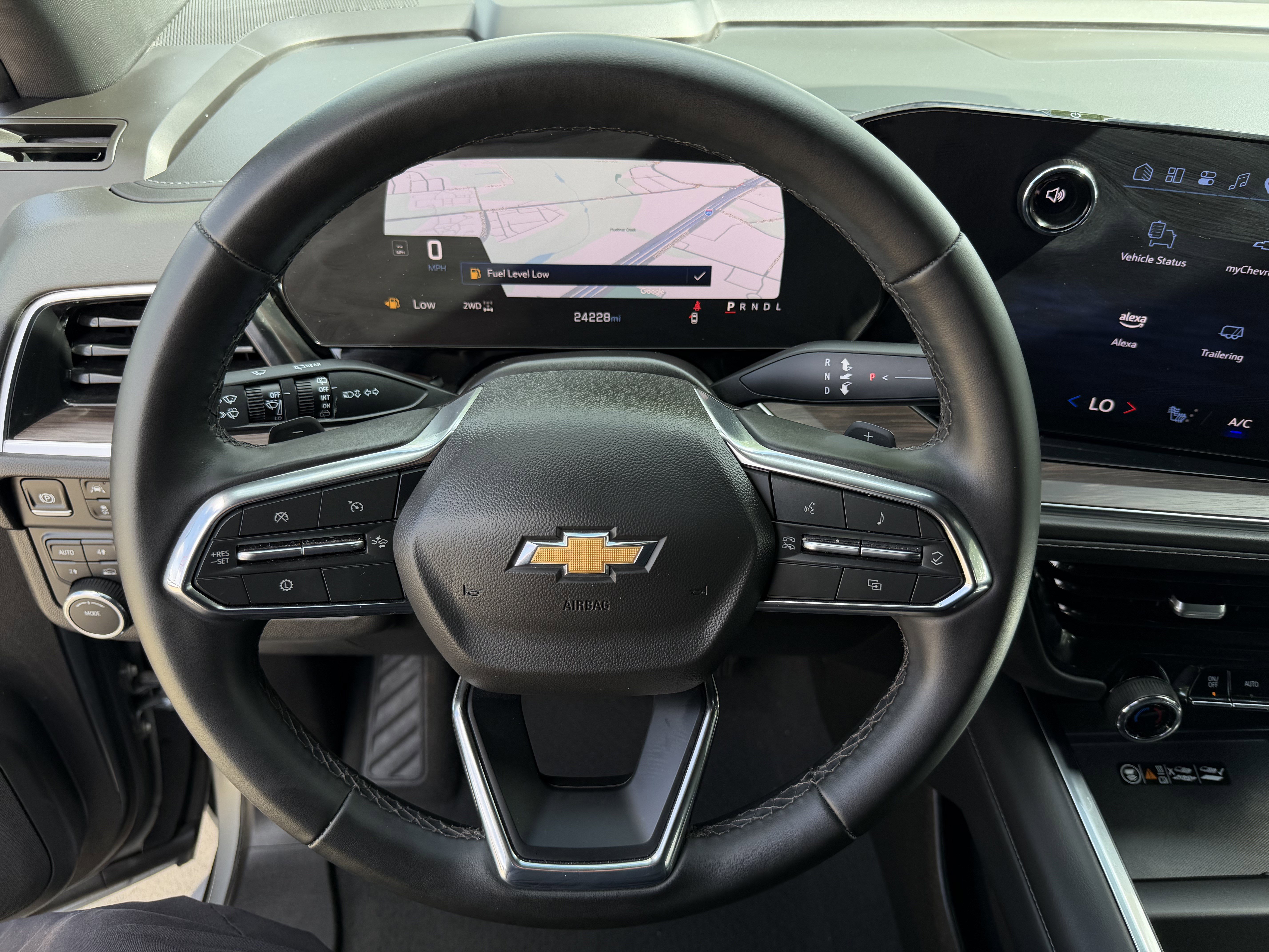 Used 2025 Chevrolet Tahoe LT AWD/4WD image 19