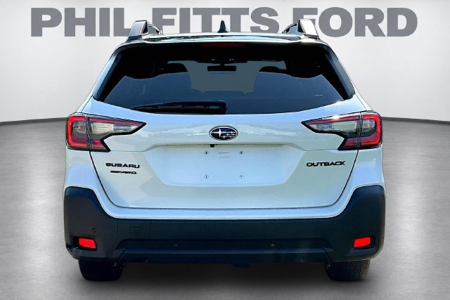 Used 2023 Subaru Outback Onyx Edition AWD/4WD image 5