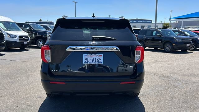 Certified 2022 Ford Explorer XLT RWD image 4