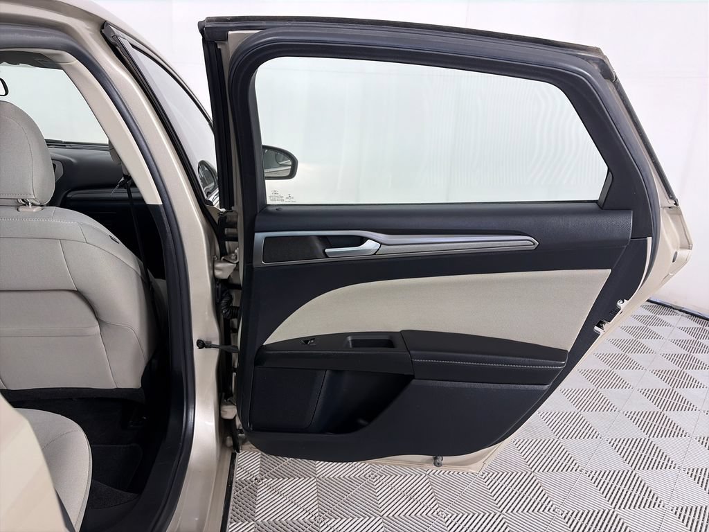 Certified 2018 Ford Fusion S FWD image 27