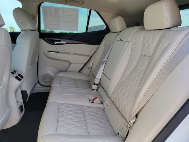 Used 2023 Buick Envision Avenir AWD/4WD image 20