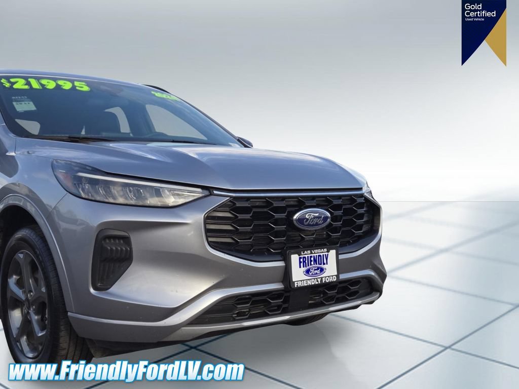 Certified 2024 Ford Escape ST-Line AWD/4WD image 8