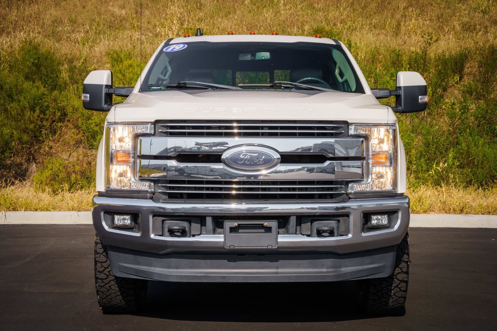 Certified 2019 Ford F350 Lariat w/ Lariat Value Package AWD/4WD image 2